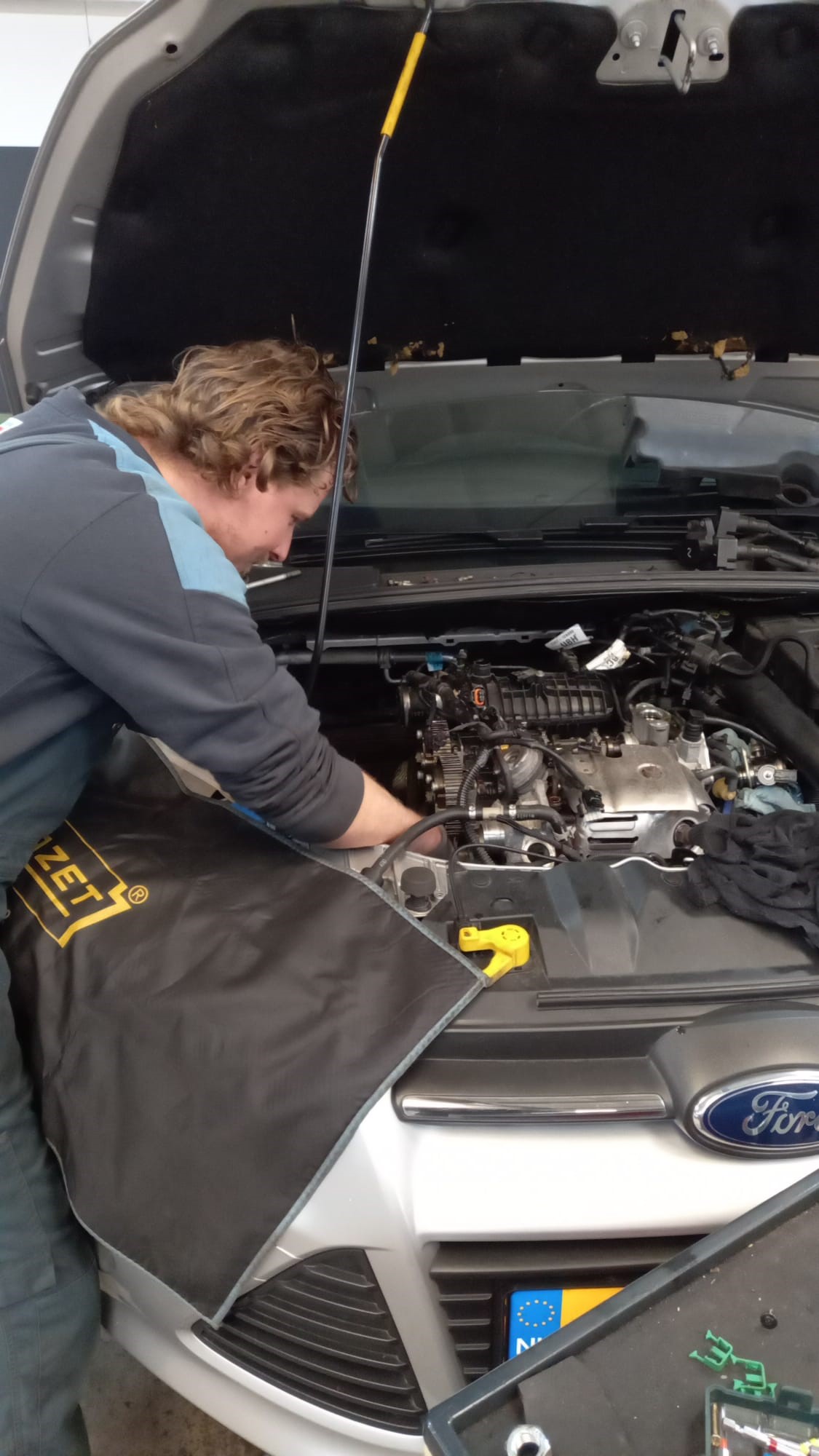 Distributieriem Ecoboost Bosch Car Service groningen